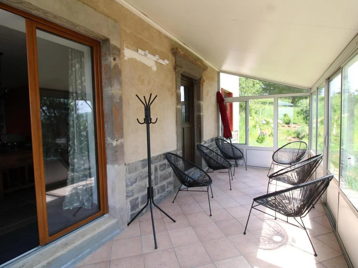 Maison Renovee Au Coeur Du Cantal, Animaux Acceptes - Fr-1-742-469 Chanterelle 0*,  France